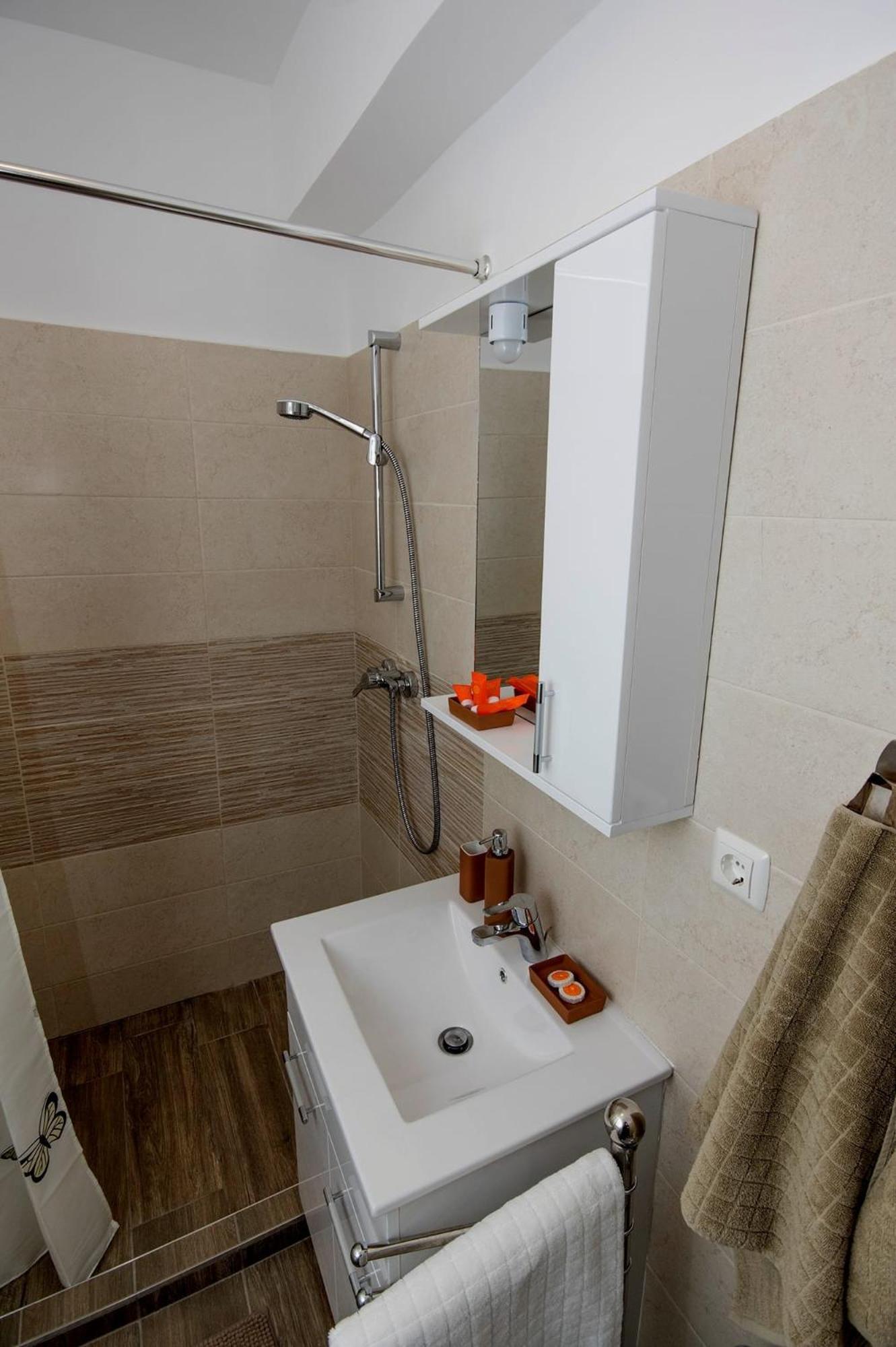 Apartamento John With Parking Option Braşov